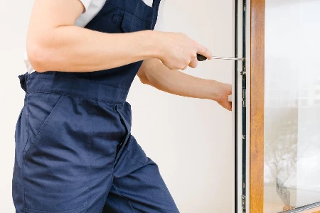Commercial Glass Door Repair in Lutz, FL